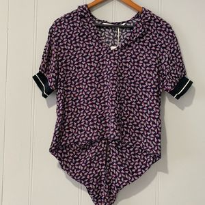 Zara Sneakers cute back tie up shirt